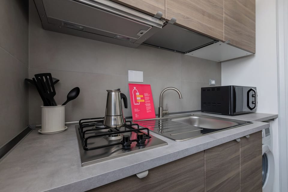 Apartment, Balcony | Private kitchen | Fridge, microwave, stovetop, espresso maker