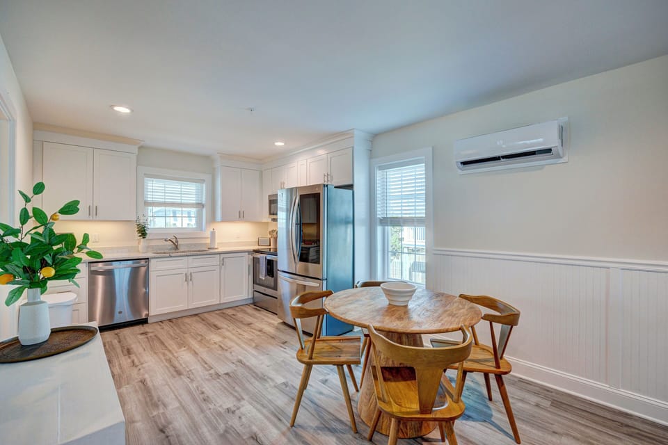 Kitchen/ dinning area