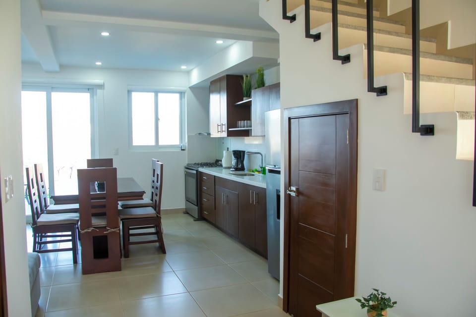 3 Bedroom Villa - Mountain View | Private kitchen | Full-size fridge, microwave, oven, dishwasher
