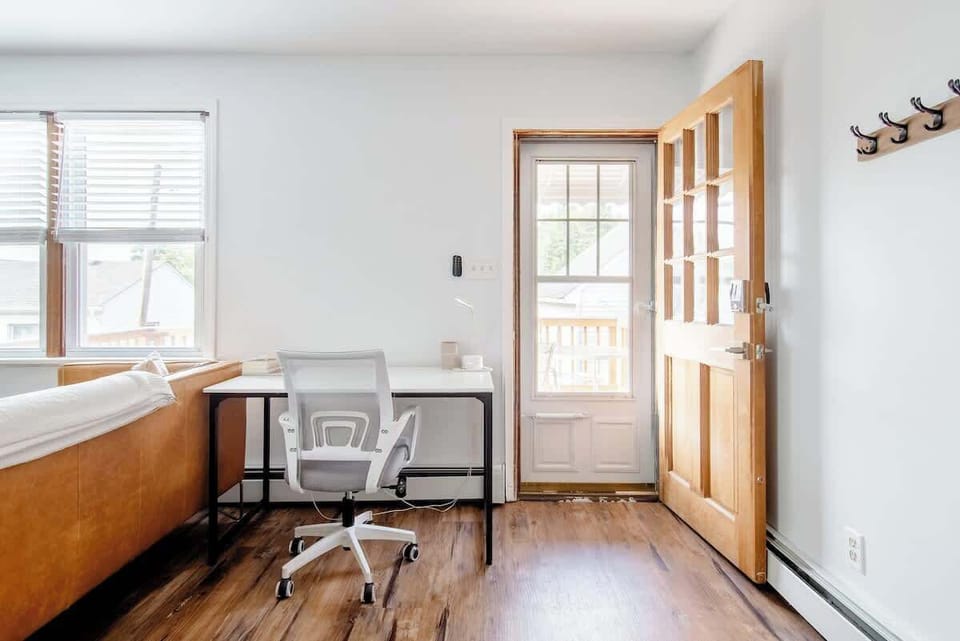 Work from home with a dedicated workspace with blazing fast 500mbps Fios connection. 