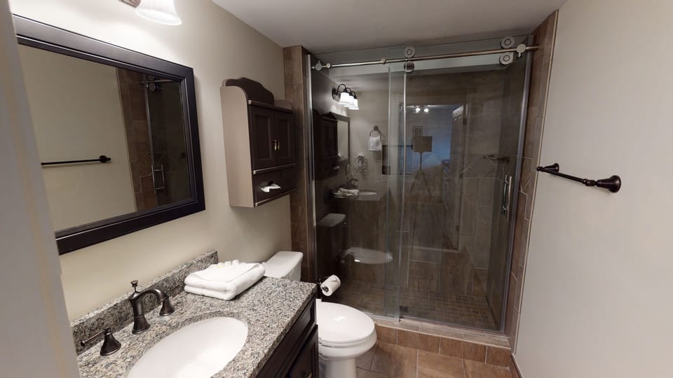 Sink, Lamp, Indoors, Bathroom, Toilet