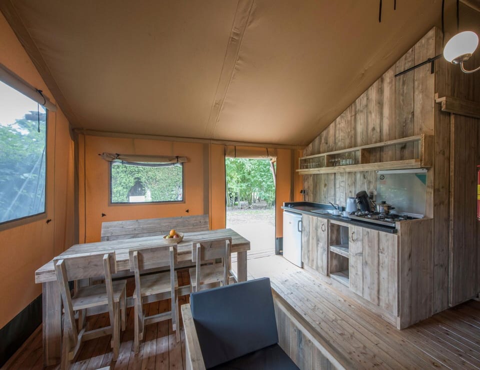 Tent | Dining
