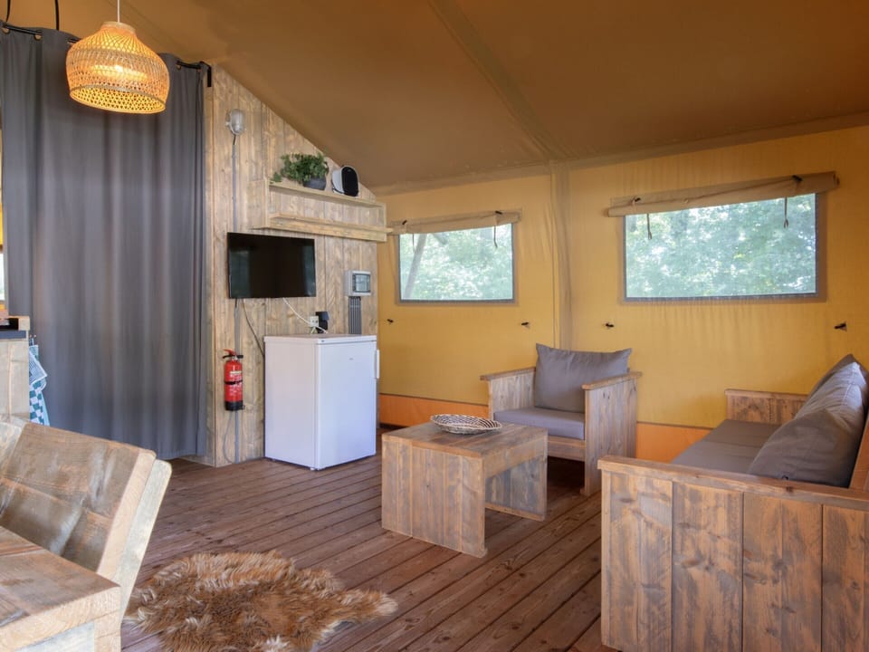 Tent | Living room