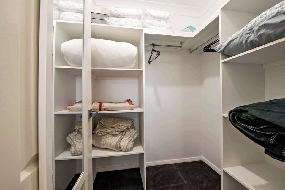 Bedroom 1 WIR