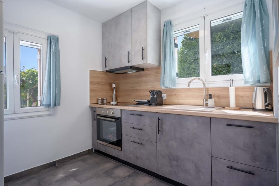 House | 1 bedroom