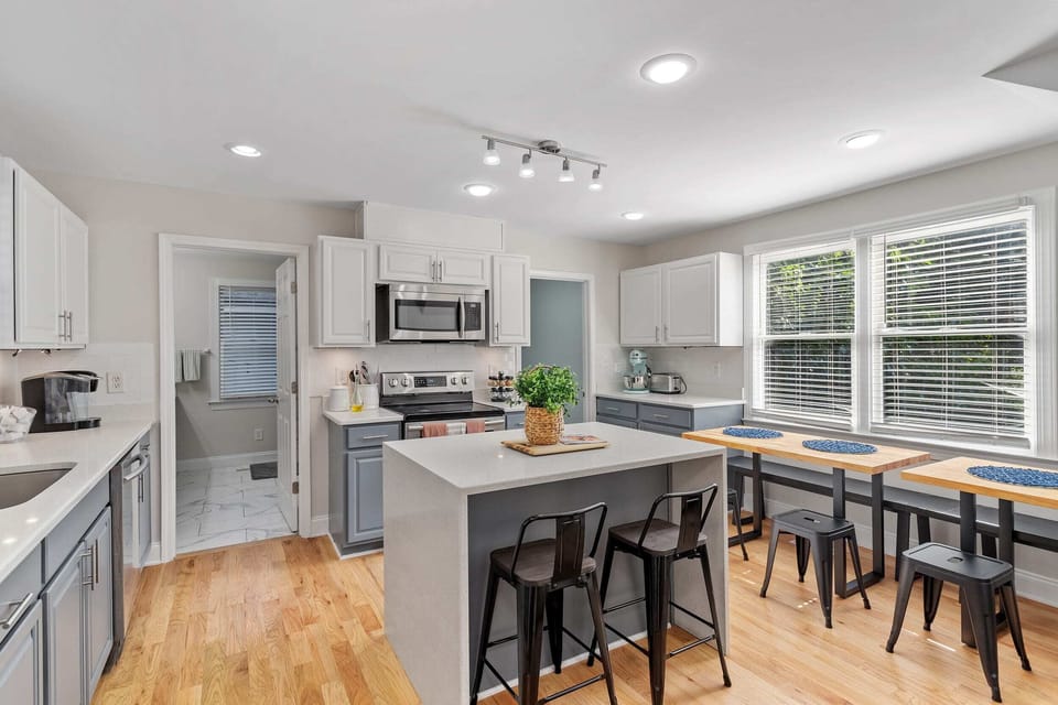 main house kitchen