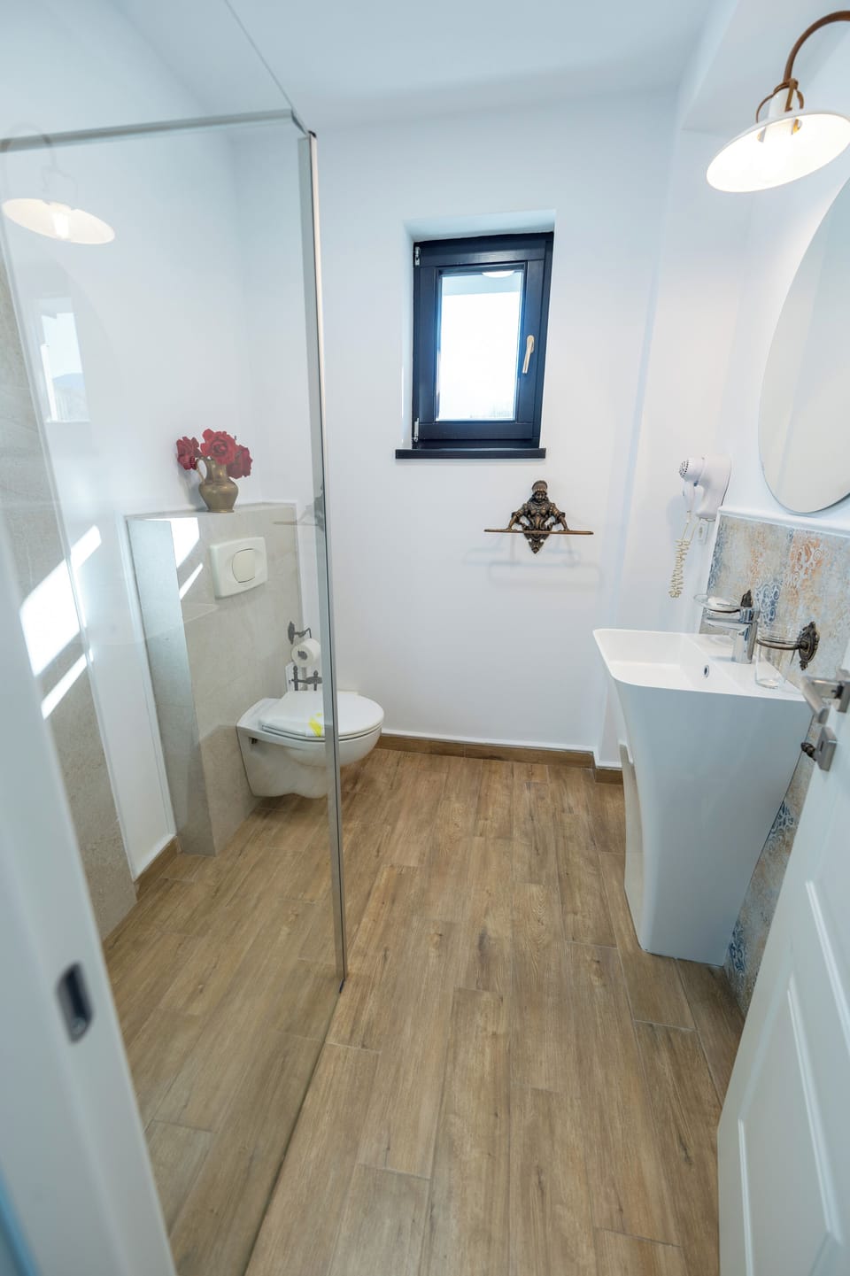 Design Double or Twin Room, Garden View | Bathroom