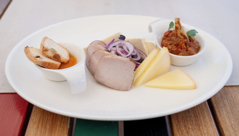 Free daily local cuisine breakfast