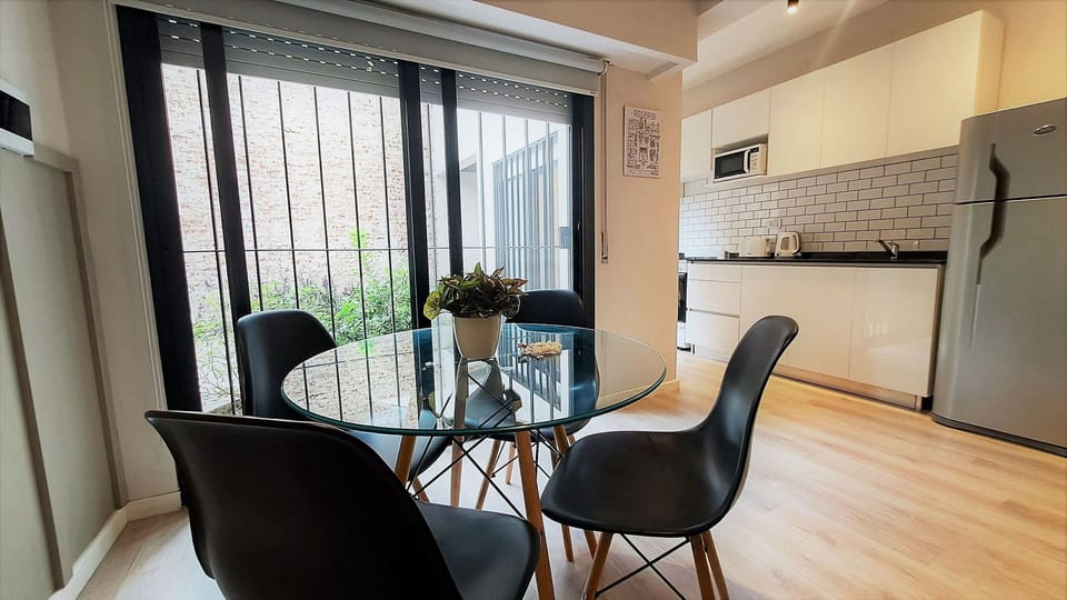 Kitchen or kitchenette,Dining area,View(from property / room)