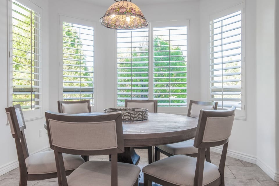 Main Floor Breakfast Nook
