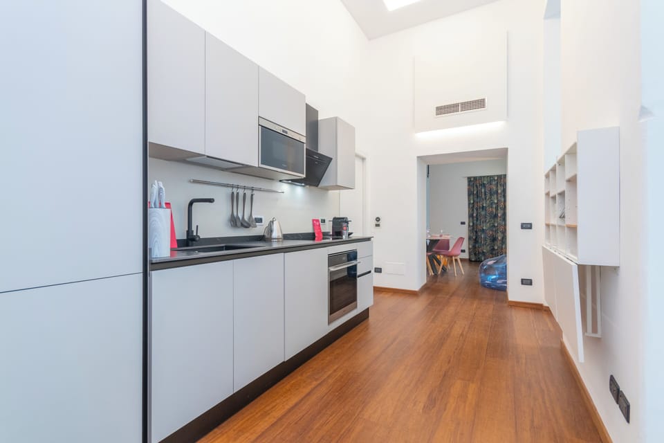 Apartment | Private kitchen | Fridge, microwave, oven, stovetop