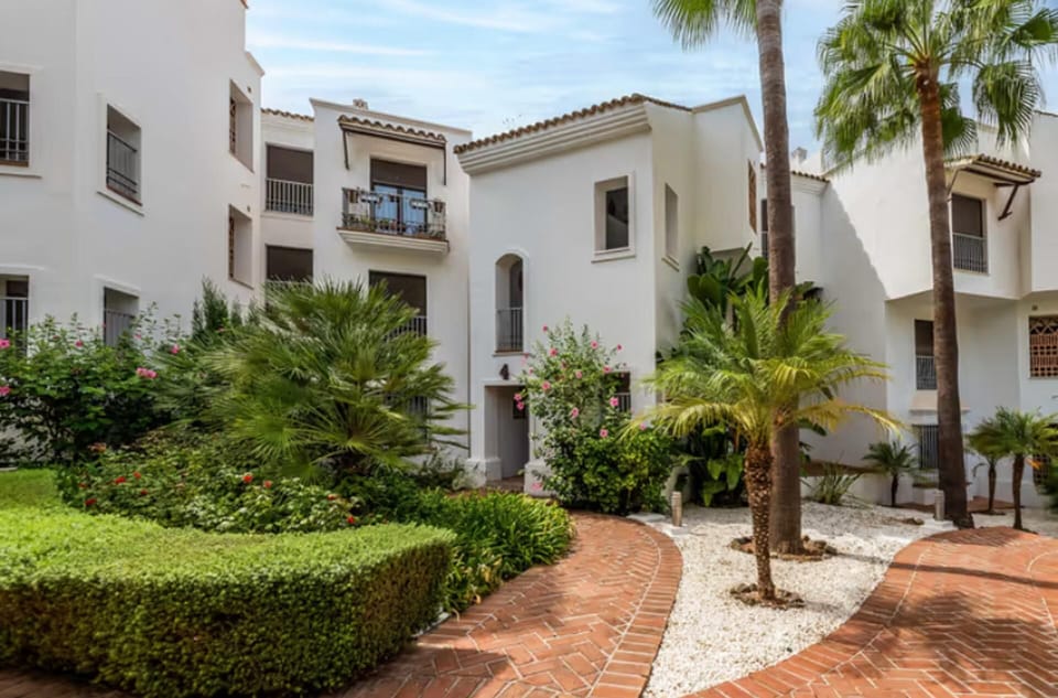 Apartment | Exterior