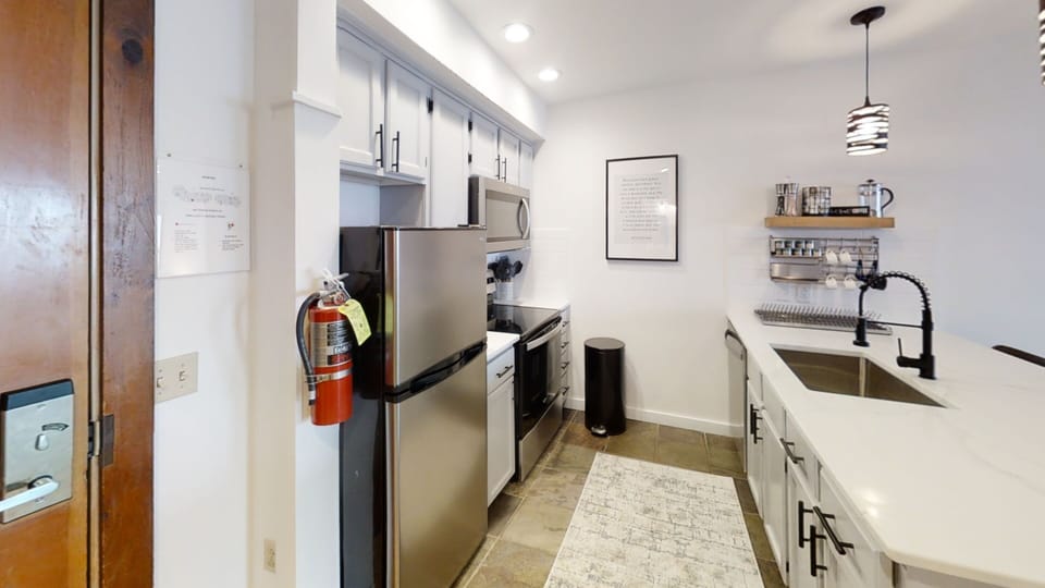 Indoors, Kitchen, Sink, Sink Faucet, Refrigerator