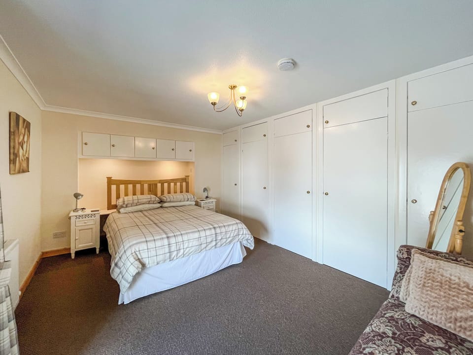 Double bedroom | Carty Cottage - Barrhill Farm Holidays, Newton Stewart
