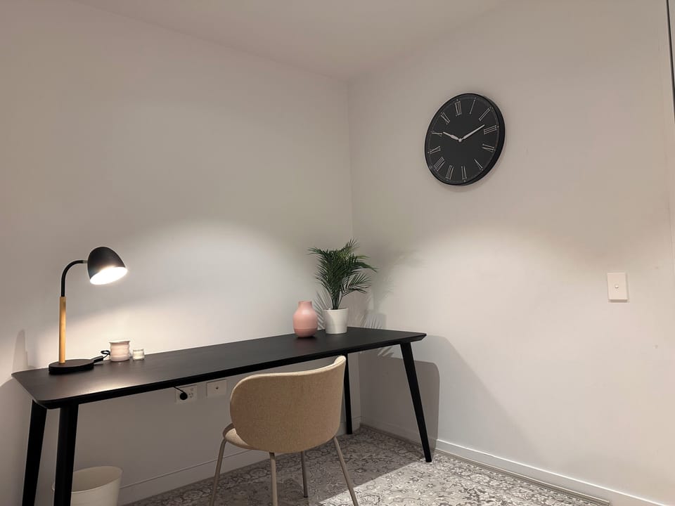 Office (2)