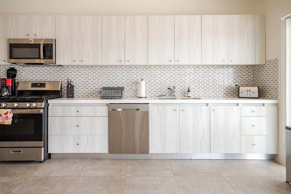 Welcome to Kitchen 1 - Where culinary dreams come to life. From sizzling sensations to delectable aromas, this is where memories are made and flavors are savored. Embrace the heart of our home.