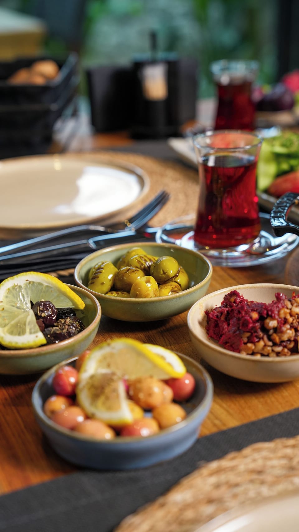 Free daily cooked-to-order breakfast