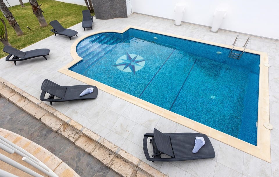 pool