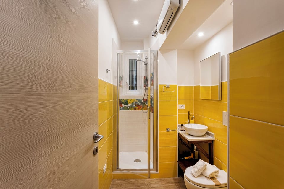 Apartment | Bathroom