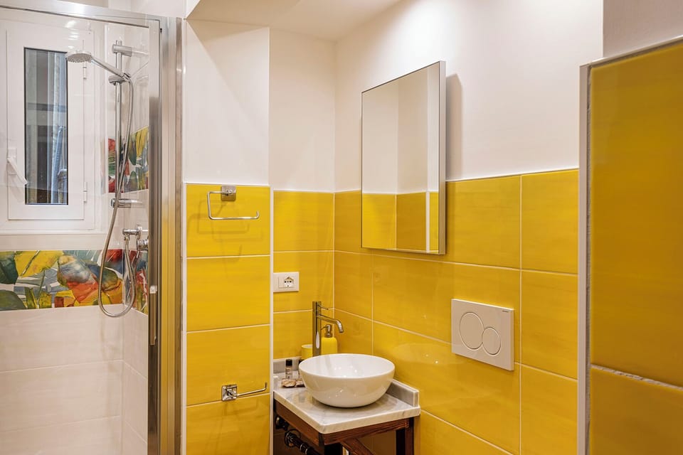 Apartment | Bathroom