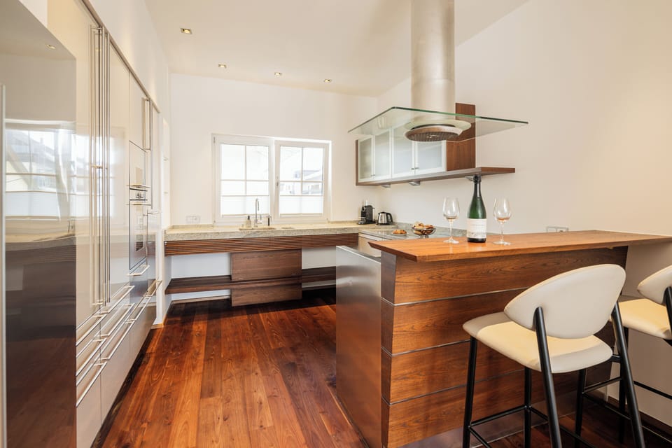 Luxury Villa, Balcony, Lake View | Private kitchen | Shared fridge, microwave, espresso maker, electric kettle