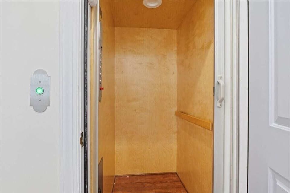 Elevator