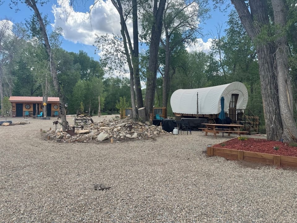 Tumbling Ts Glamping 