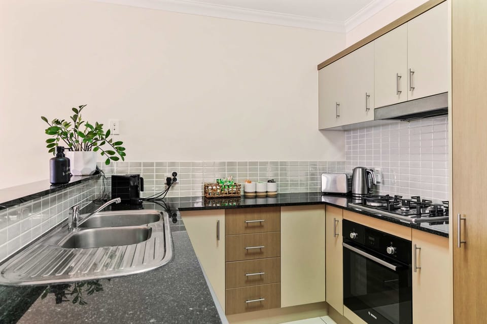 House | 1 bedroom, desk, iron/ironing board, Internet