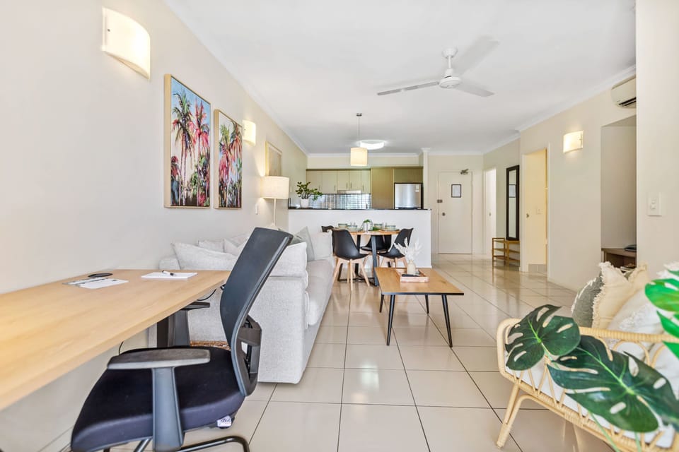 House | 1 bedroom, desk, iron/ironing board, high-speed internet