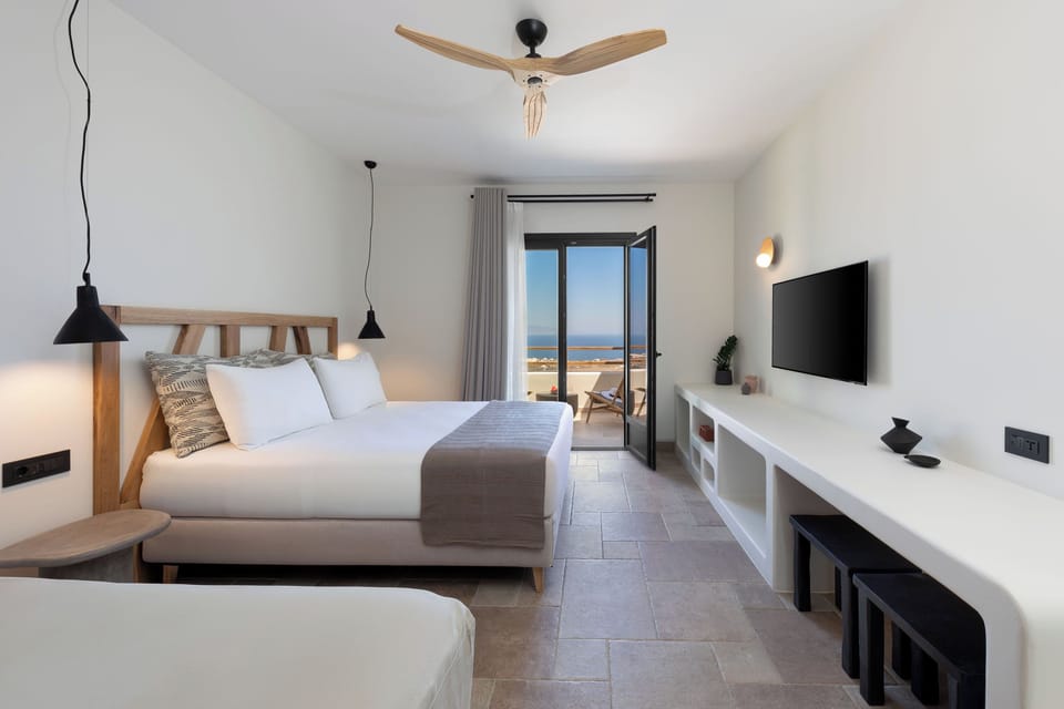 Superior Room, Balcony, Sea View | In-room safe, individually decorated, individually furnished