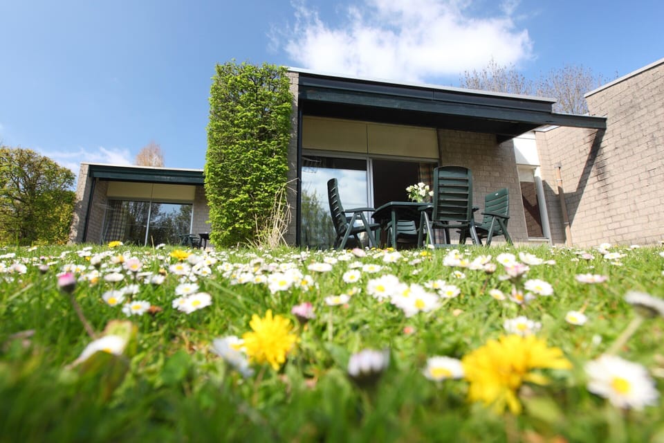 Bungalow | Exterior