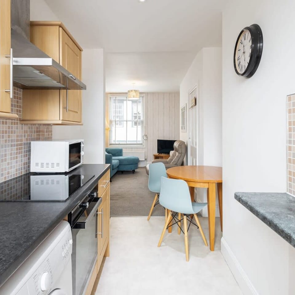 House | 1 bedroom