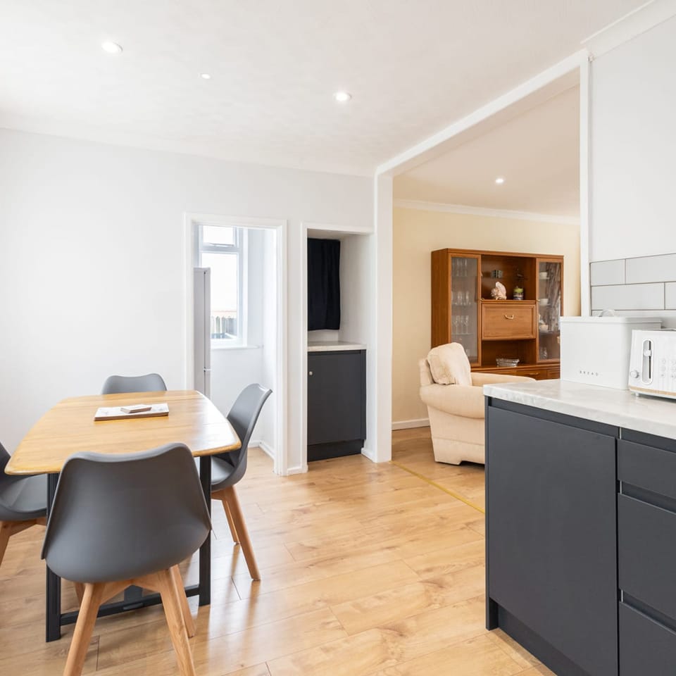 Studio | 2 bedrooms