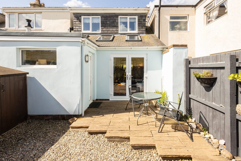 House | 3 bedrooms, iron/ironing board