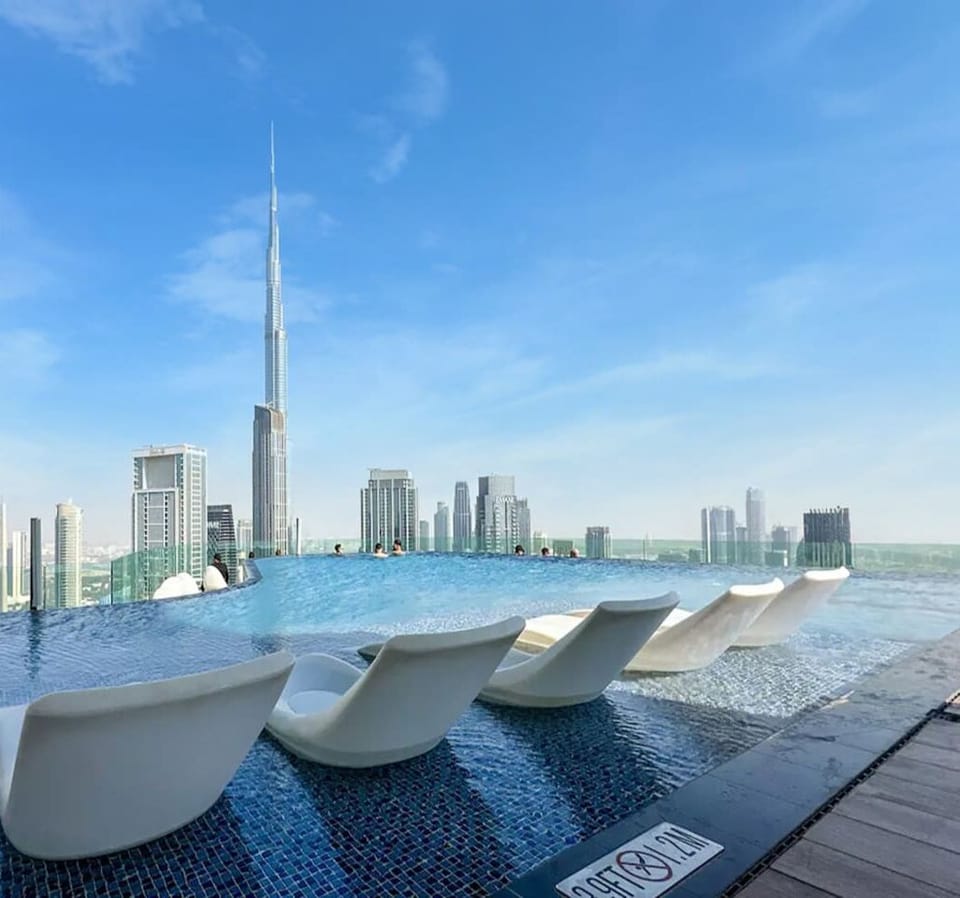 Roof Top Infinity Pool