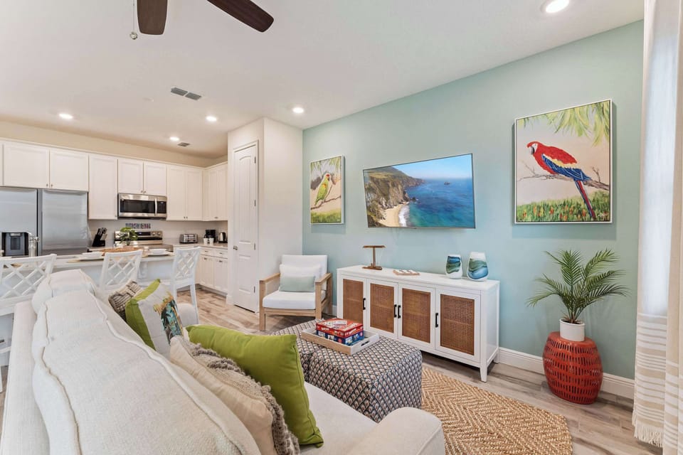 House, Multiple Beds, Patio, Garden View (Mint To Be) | Living area | 42-inch flat-screen TV with digital channels