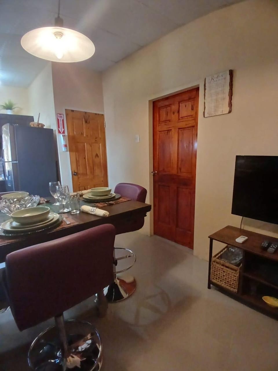 Apartment | Dining