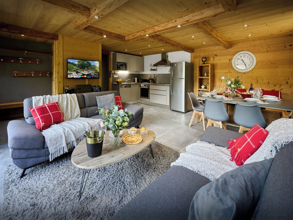 Lounge/Kitchen/Dining