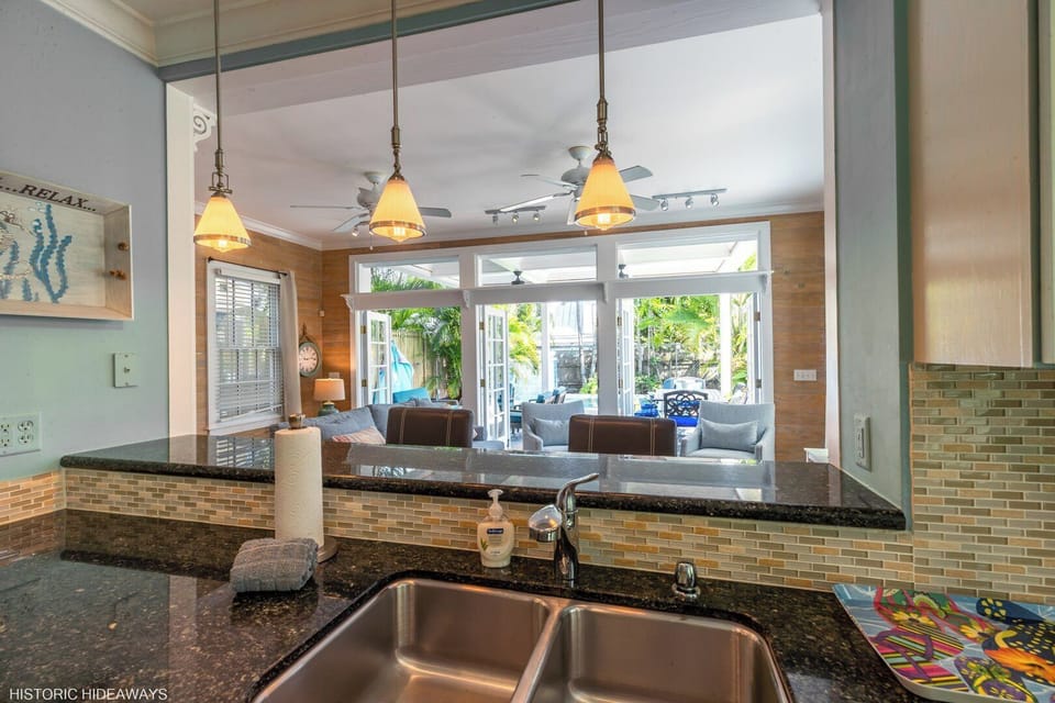 Breakfast Bar