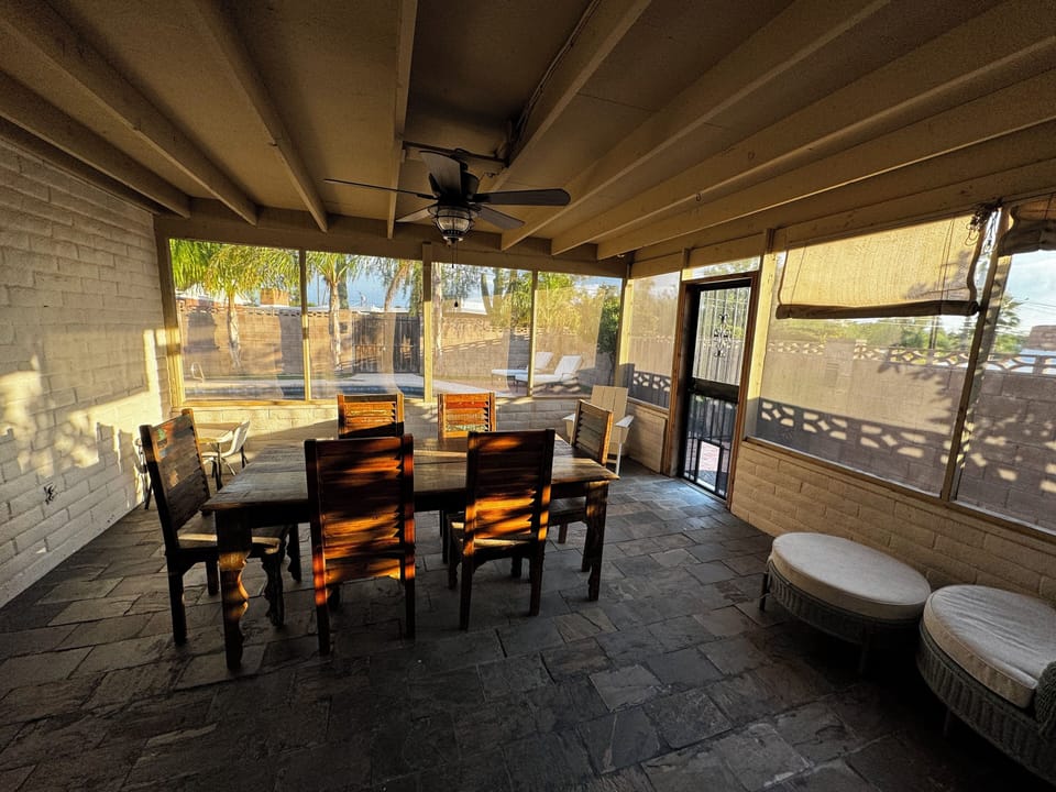 Outdoor dining