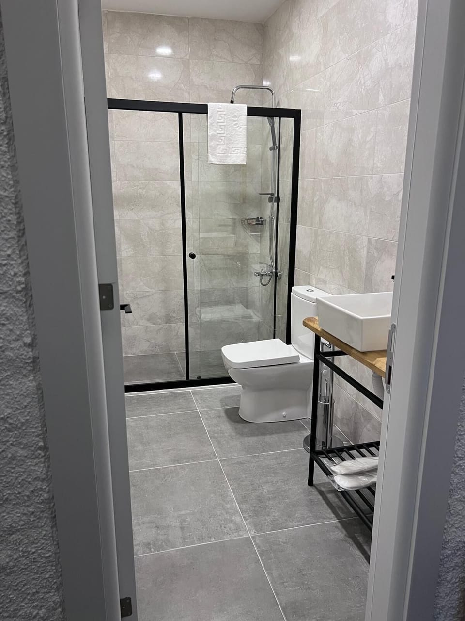 Deluxe Double Room, Courtyard View | Egyptian cotton sheets, premium bedding, minibar, bed sheets