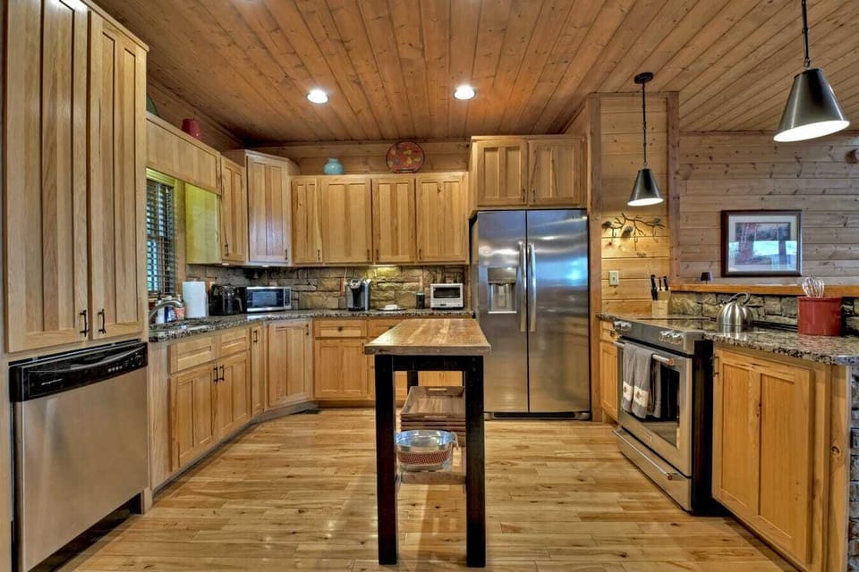 Fully equipped kitchen