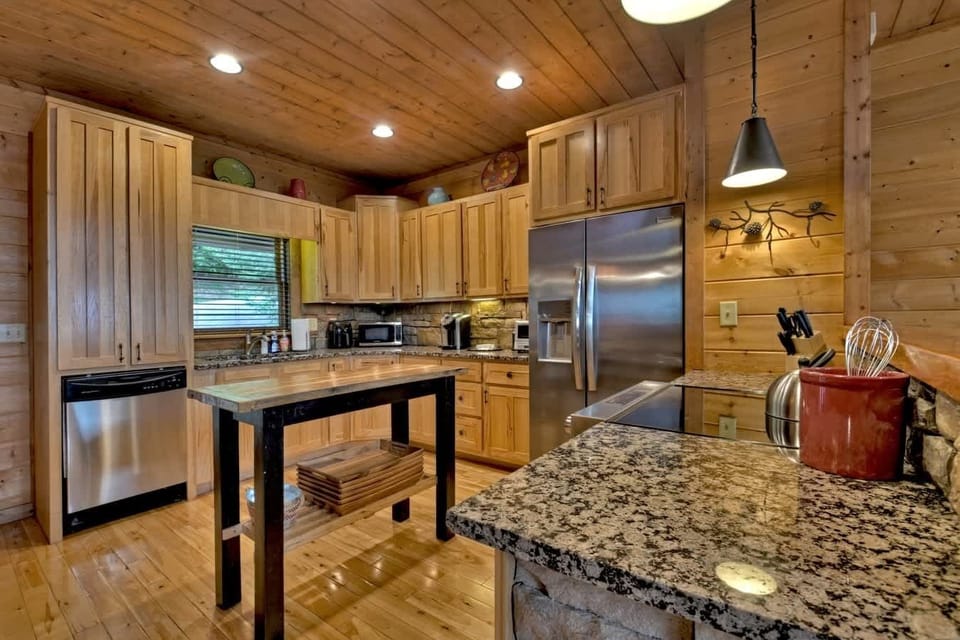 Fully equipped kitchen