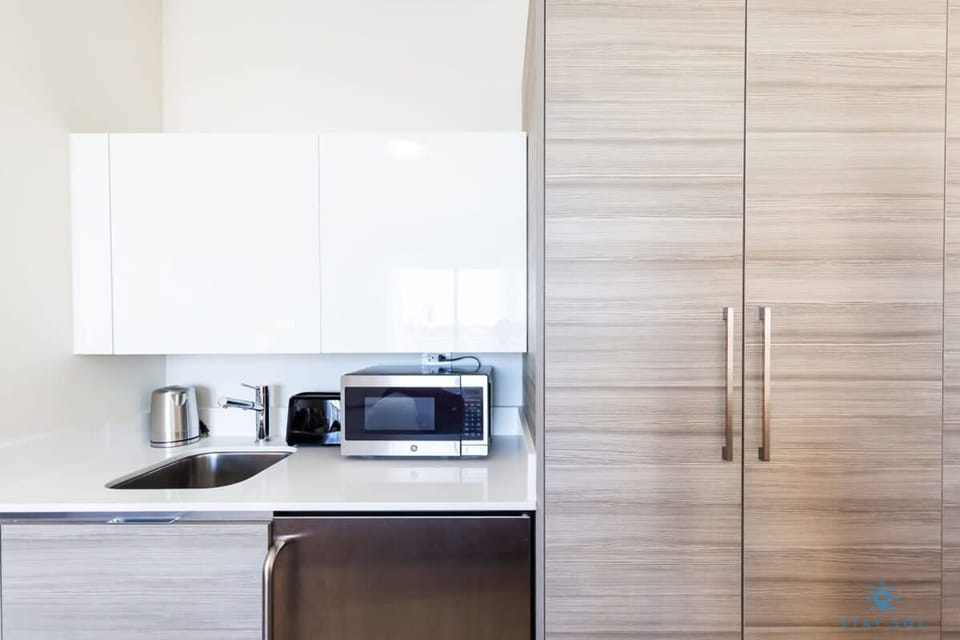 House, Accessible | Desk, high-speed internet