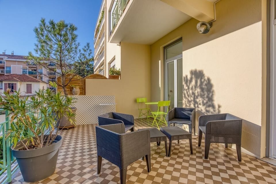 Terrace/patio
