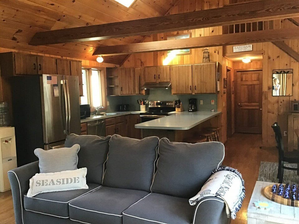 Open all wood floor plan