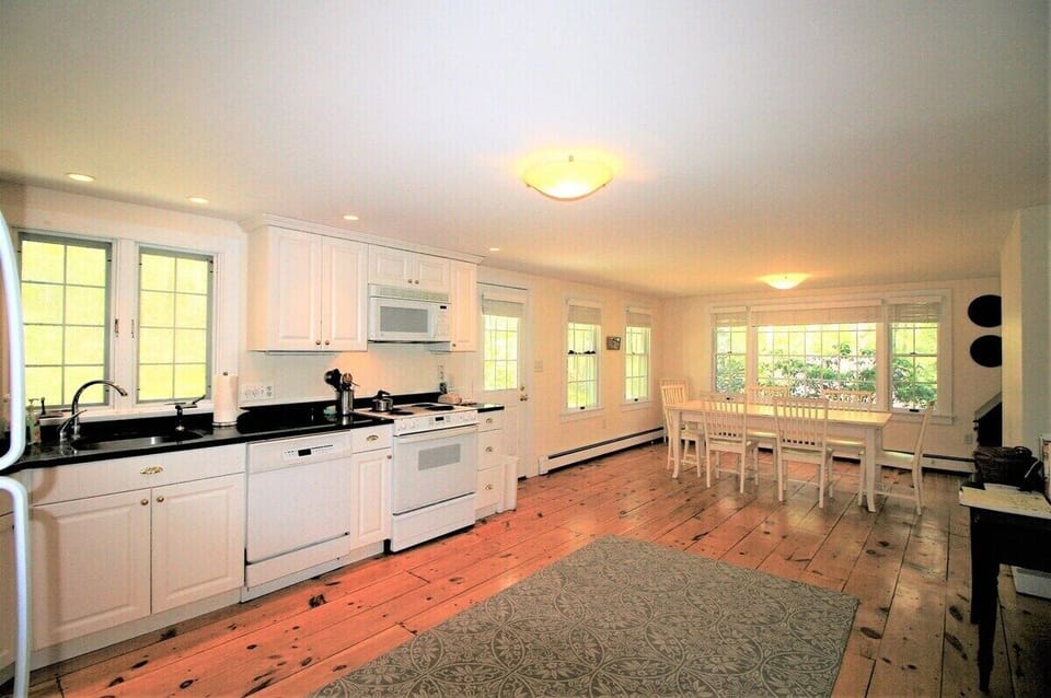 Kitchen and dining room