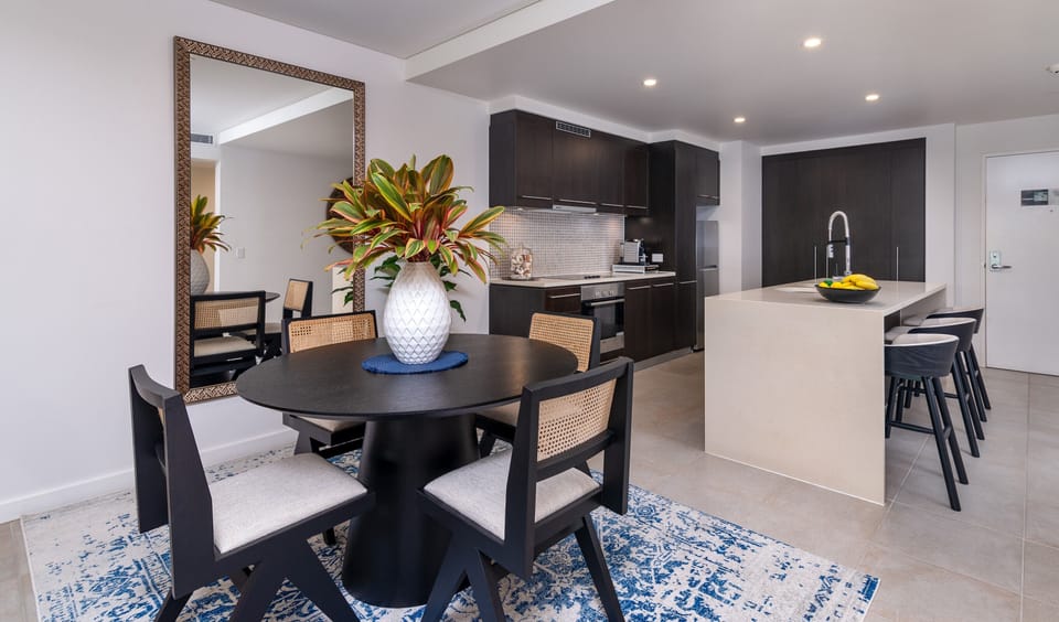 204 SeaTemple dining