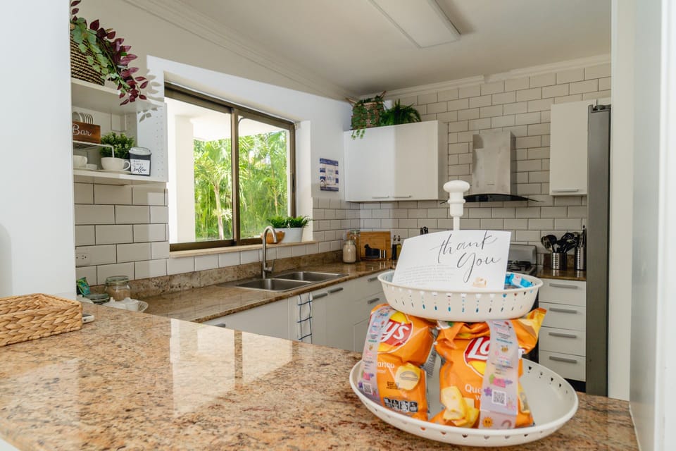 Villa, 3 Bedrooms, Private Pool, Pool View | Dining