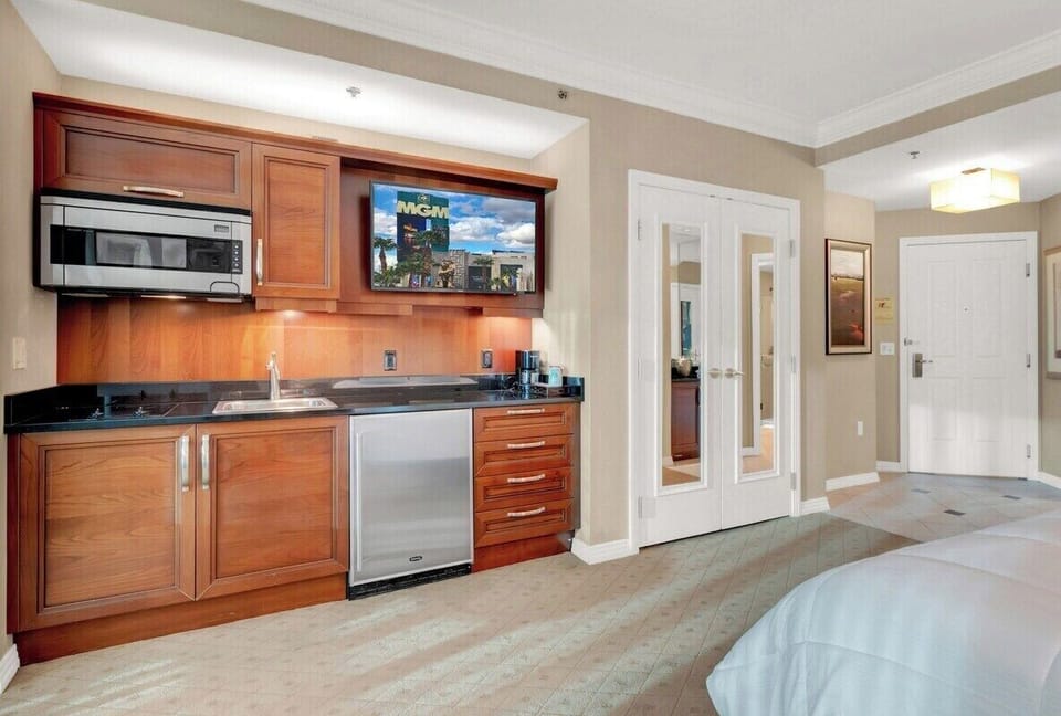 Kitchenette